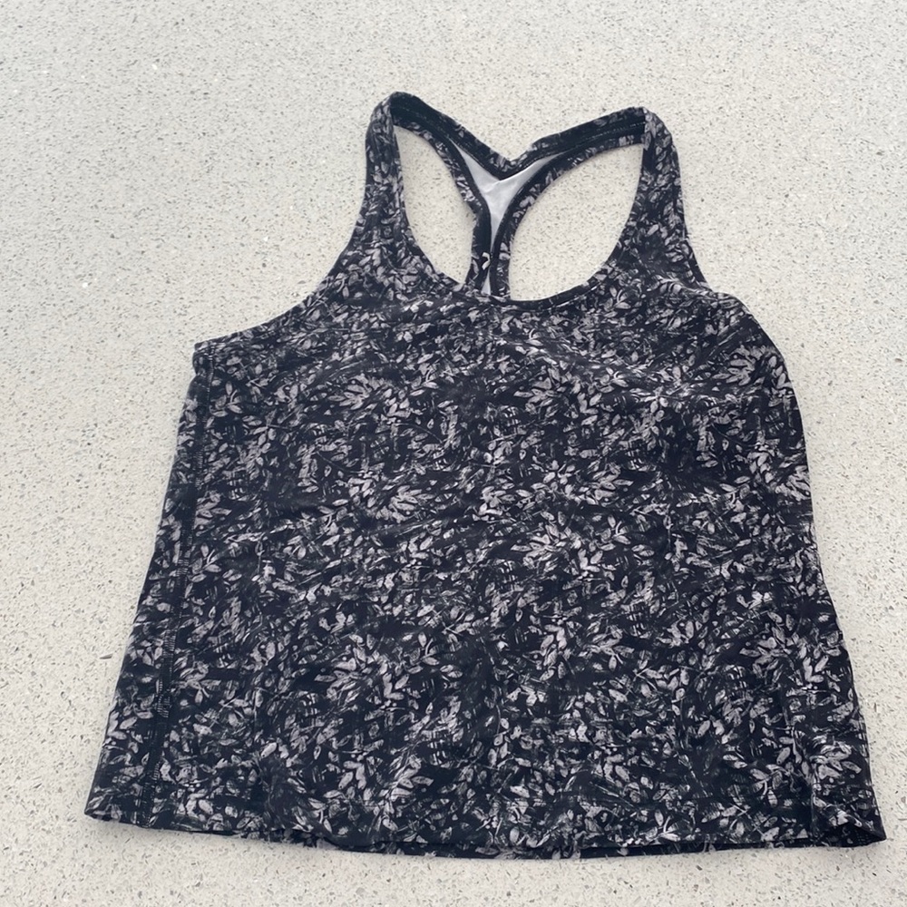 Lululemon tank top NWOT